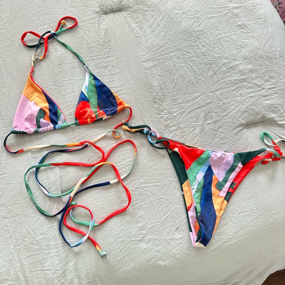 Amazon Multicolor Bikini Set